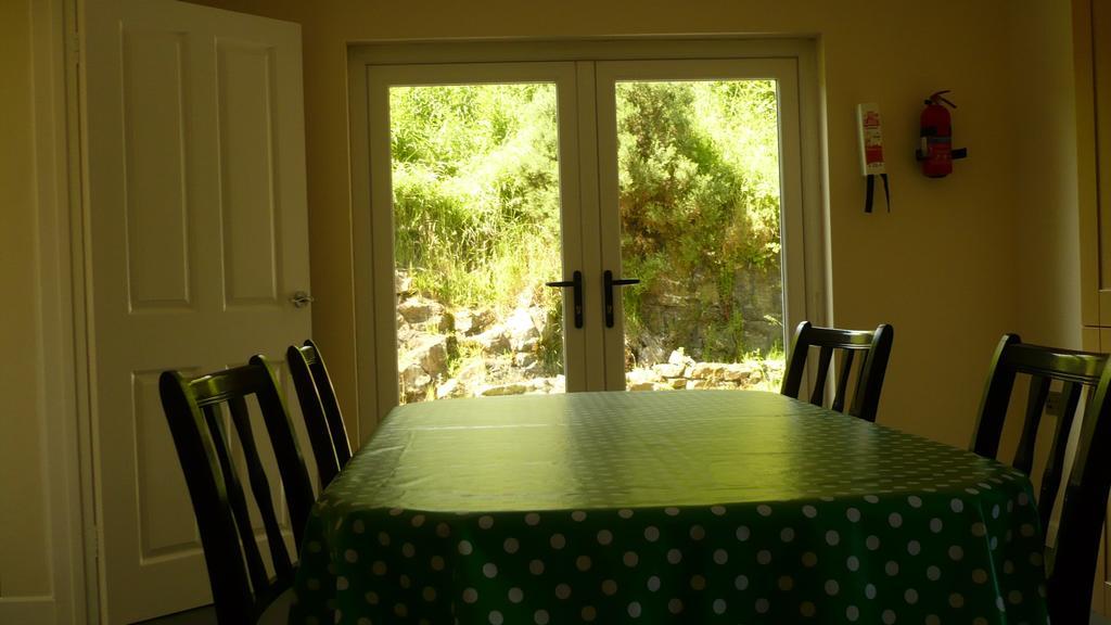 Craigalappan Cottages Holiday Home Bushmills Exteriör bild
