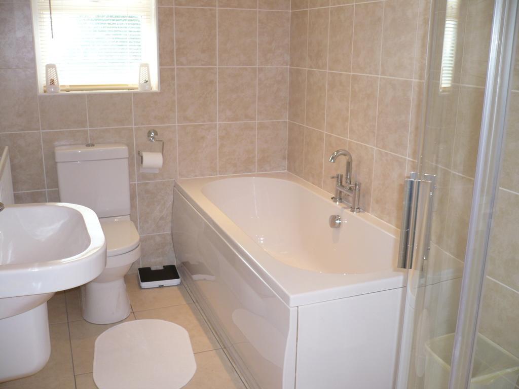 Craigalappan Cottages Holiday Home Bushmills Rum bild